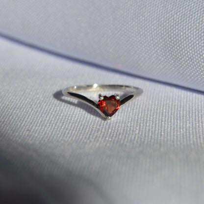 Anillo Aurora Inlove con Granate